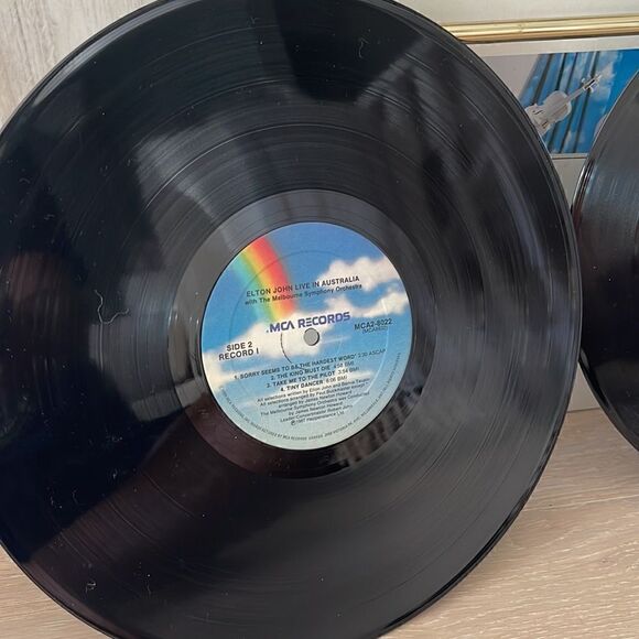 Elton John – Live In Australia (With The Melbourne Symphony Orchestra) - Picture 6 of 8